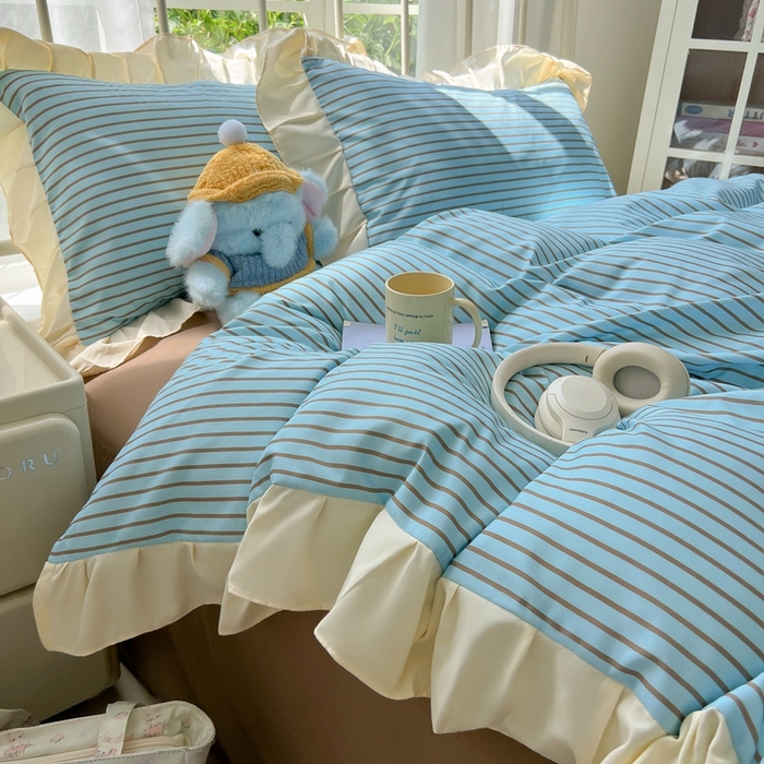 91家纺网 家纺一手货源 找家纺 （总）子钦家纺 2025新款云朵棉水洗棉复古风奶油花边四件套（场景二）罗密欧系列