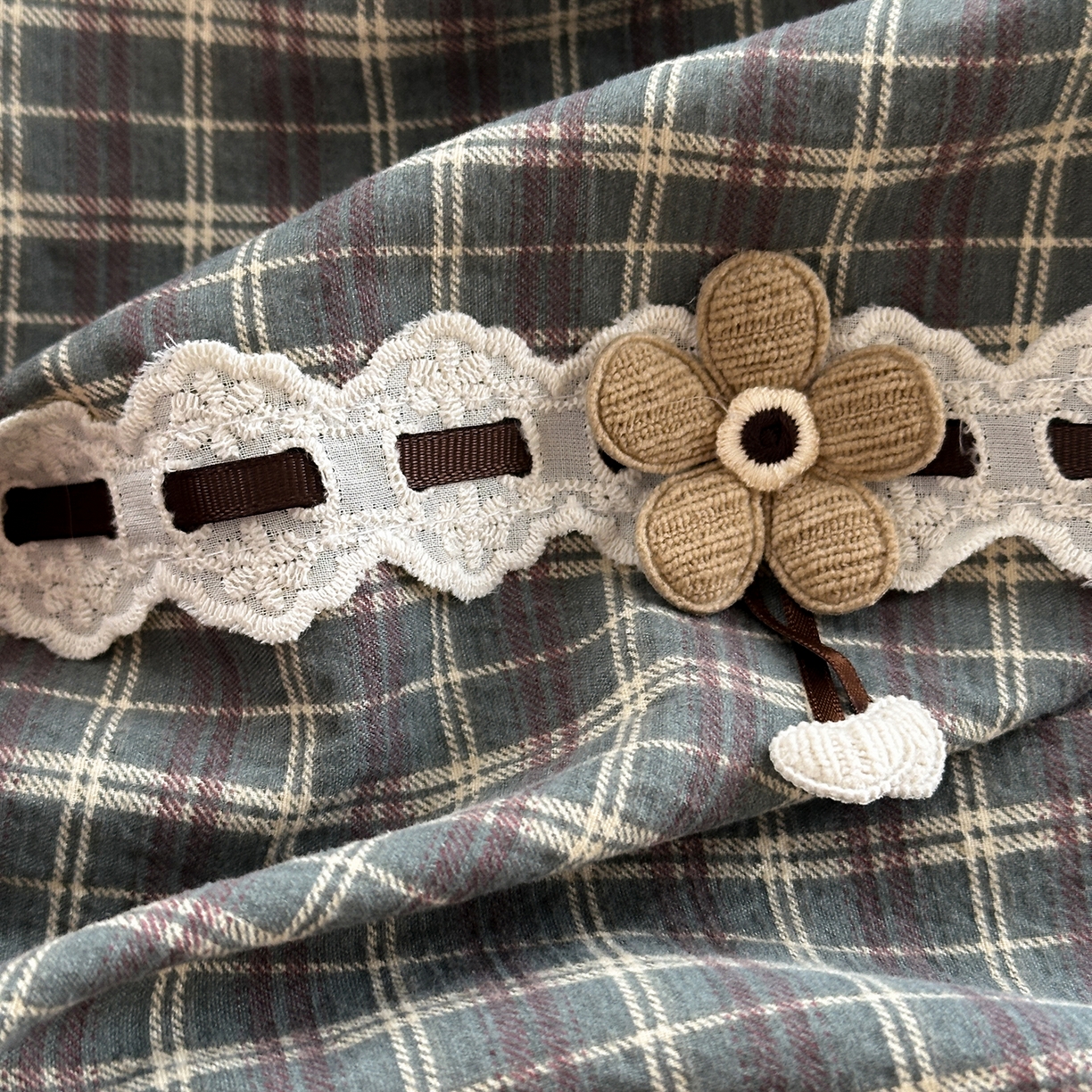 91家纺网 家纺一手货源 找家纺 晚爱家纺（原晚安家居） 2025新款云感木棉双层纱四件套皱皱纱蕾丝花边四件套 梦境-深咖