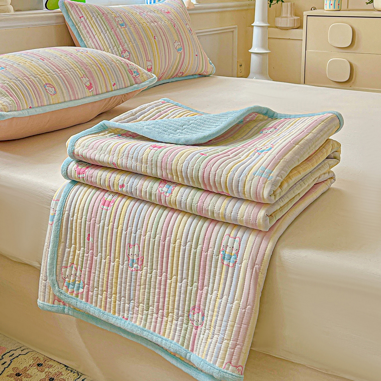 91家纺网 家纺一手货源 找家纺 （总）恒尚居 2025新款纯棉牛奶绒学生床垫 双面两用夹棉床单床垫-秋冬款四季通用-系列一