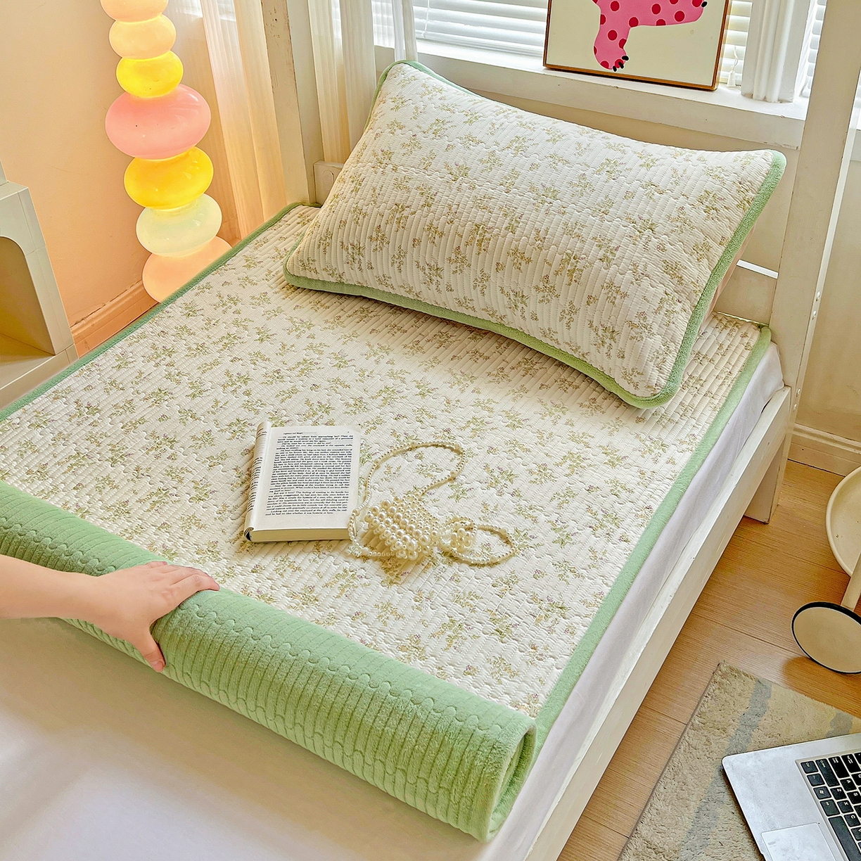 91家纺网 家纺一手货源 找家纺 （总）恒尚居 2025新款纯棉牛奶绒学生床垫 双面两用夹棉床单床垫-秋冬款四季通用-系列一