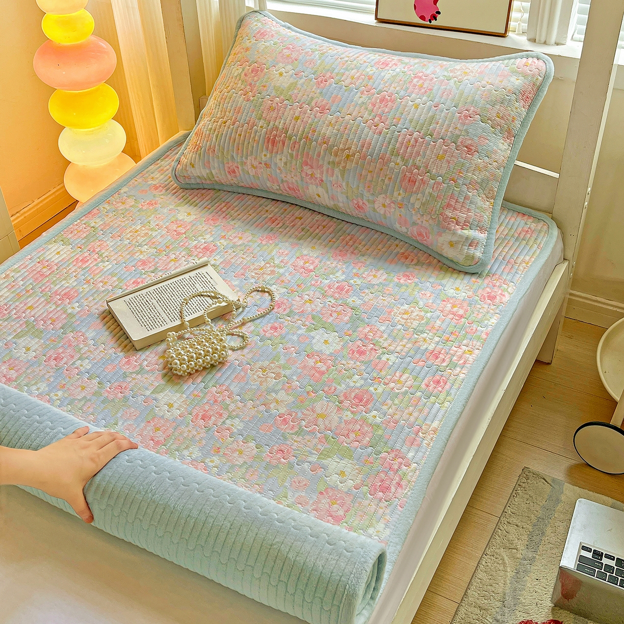 91家纺网 家纺一手货源 找家纺 （总）恒尚居 2025新款纯棉牛奶绒学生床垫 双面两用夹棉床单床垫-秋冬款四季通用-系列一