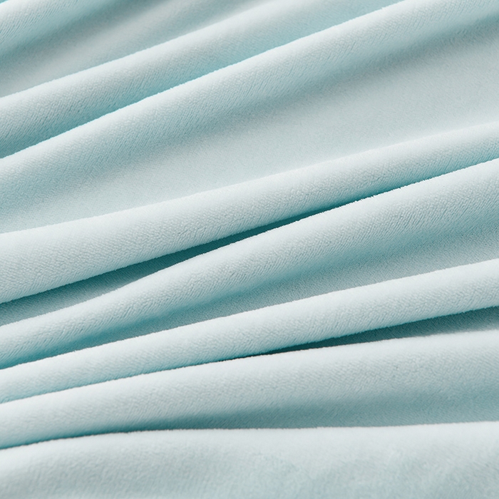 91家纺网 家纺一手货源 找家纺 千嘻汇家纺 2025新款8.5斤韩版雕花牛奶绒四件套 甜蜜蜜蓝色