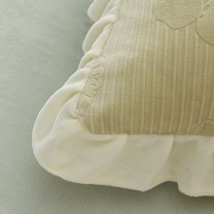 91家纺网 家纺一手货源 找家纺 千嘻汇家纺 2025新款8.5斤韩版雕花牛奶绒四件套 甜蜜蜜青色