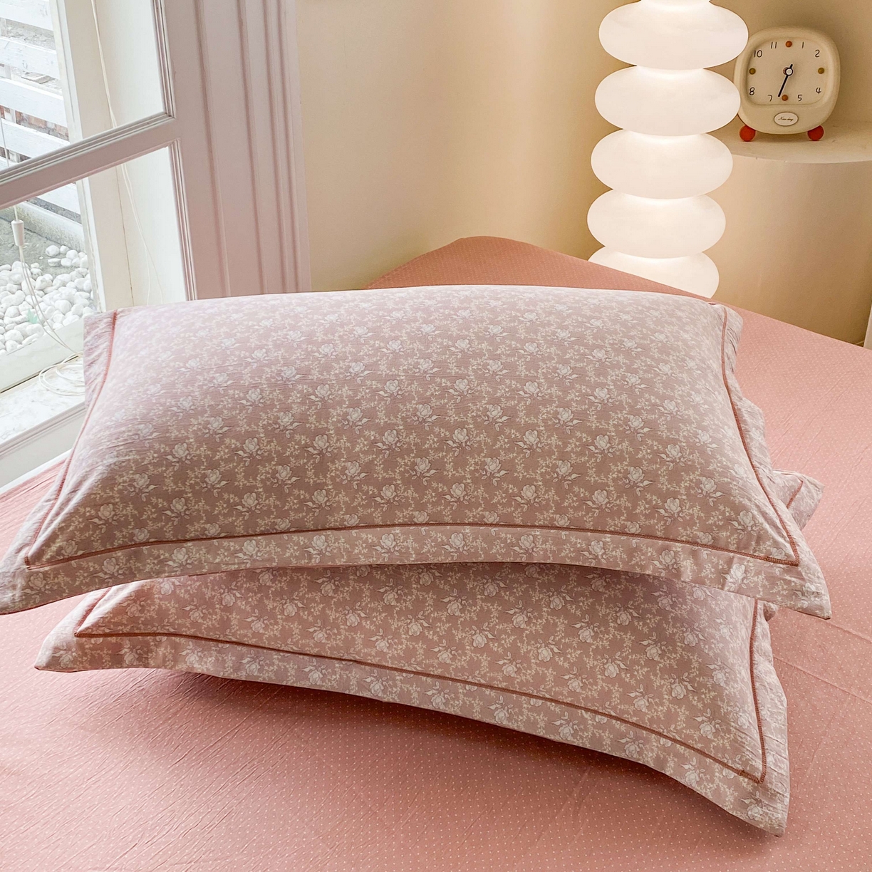 91家纺网 家纺一手货源 找家纺 纽维斯 2025新款140g高克重仿全棉40S精梳棉磨毛四件套 花田错豆沙