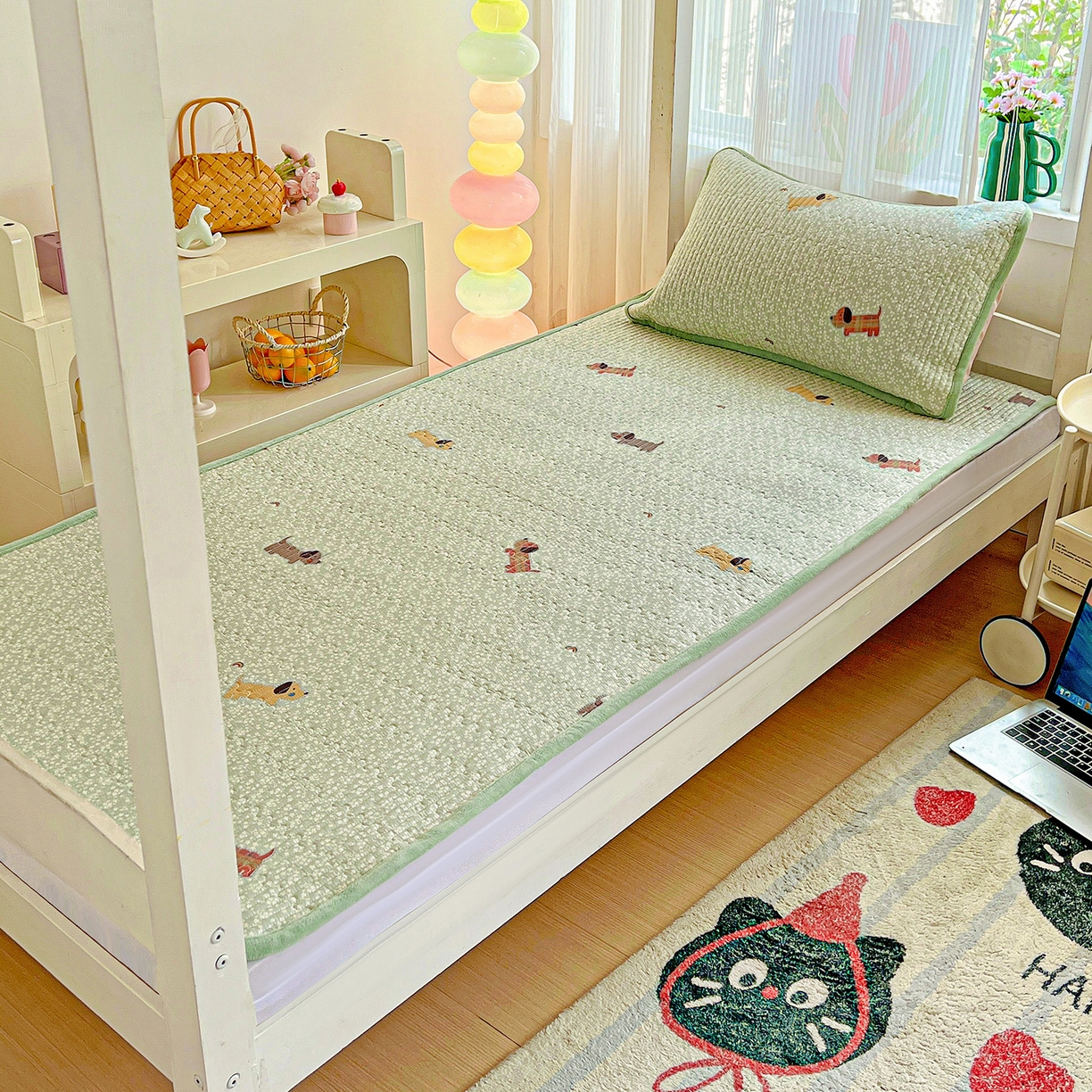 91家纺网 家纺一手货源 找家纺 恒尚居 2025新款纯棉牛奶绒学生床垫 双面两用夹棉床单床垫-秋冬款四季通用-系列一 【布丁狗】A纯棉-B牛奶绒