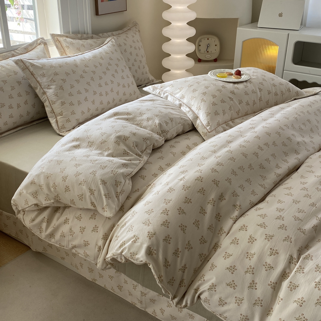 91家纺网 家纺一手货源 找家纺 纽维斯 2025新款140g高克重仿全棉40S精梳棉磨毛四件套 沁园花香