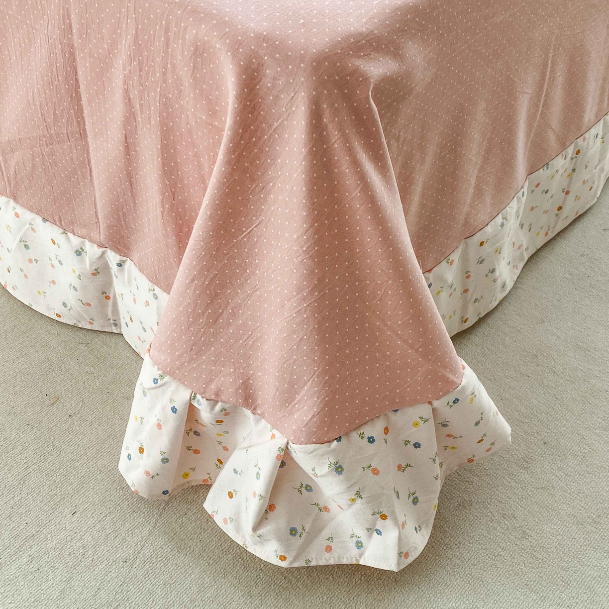 91家纺网 家纺一手货源 找家纺 纽维斯 2025新款140g高克重仿全棉40S精梳棉磨毛四件套 随想（粉）