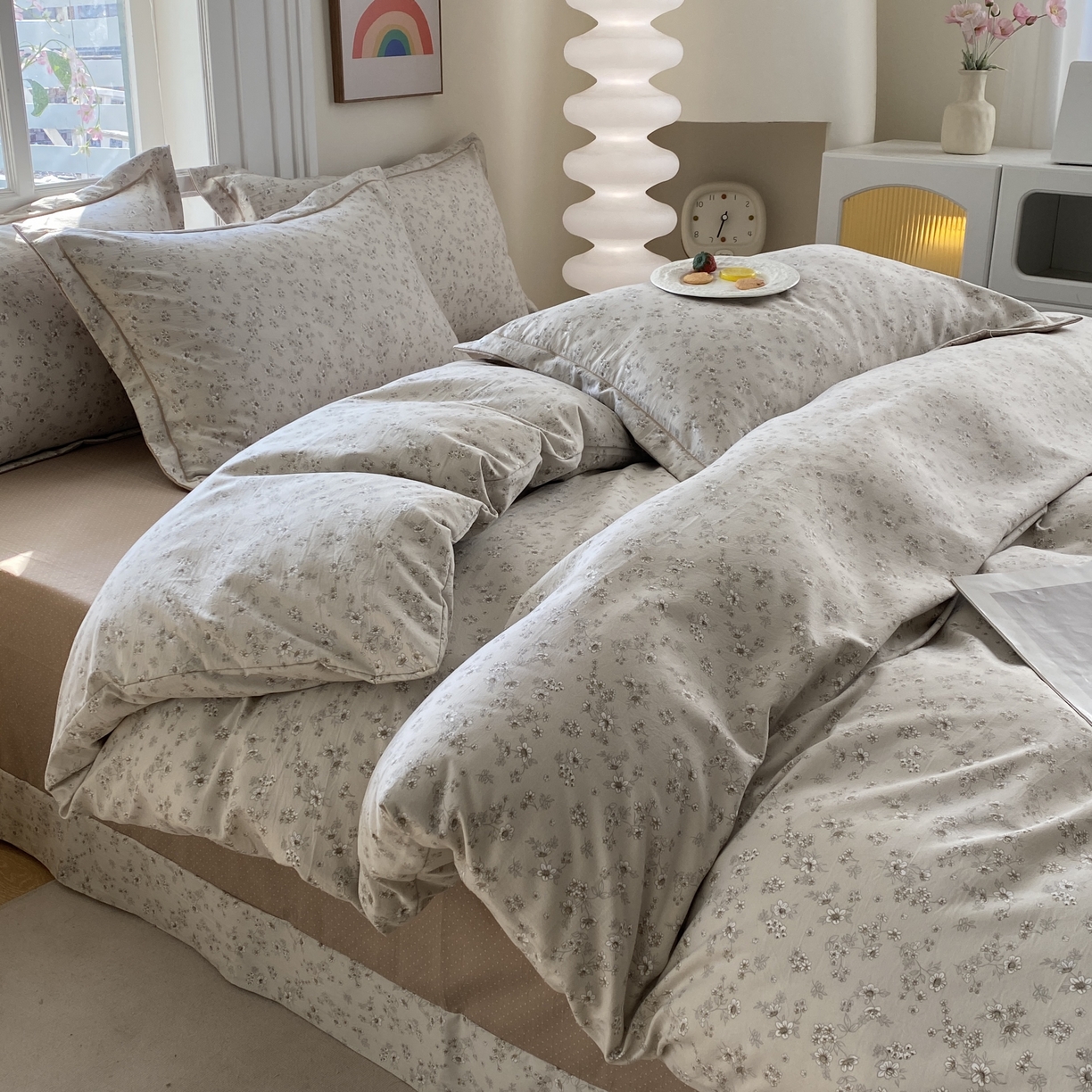 91家纺网 家纺一手货源 找家纺 纽维斯 2025新款140g高克重仿全棉40S精梳棉磨毛四件套 薇拉灰