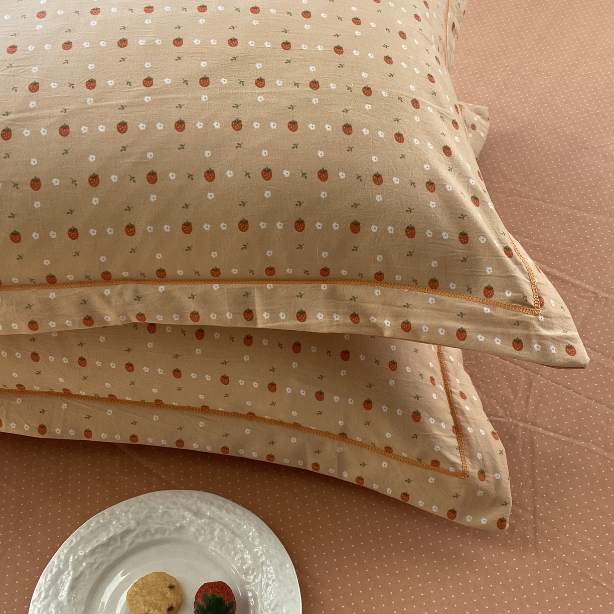 91家纺网 家纺一手货源 找家纺 纽维斯 2025新款140g高克重仿全棉40S精梳棉磨毛四件套 薇薇公主（桔）