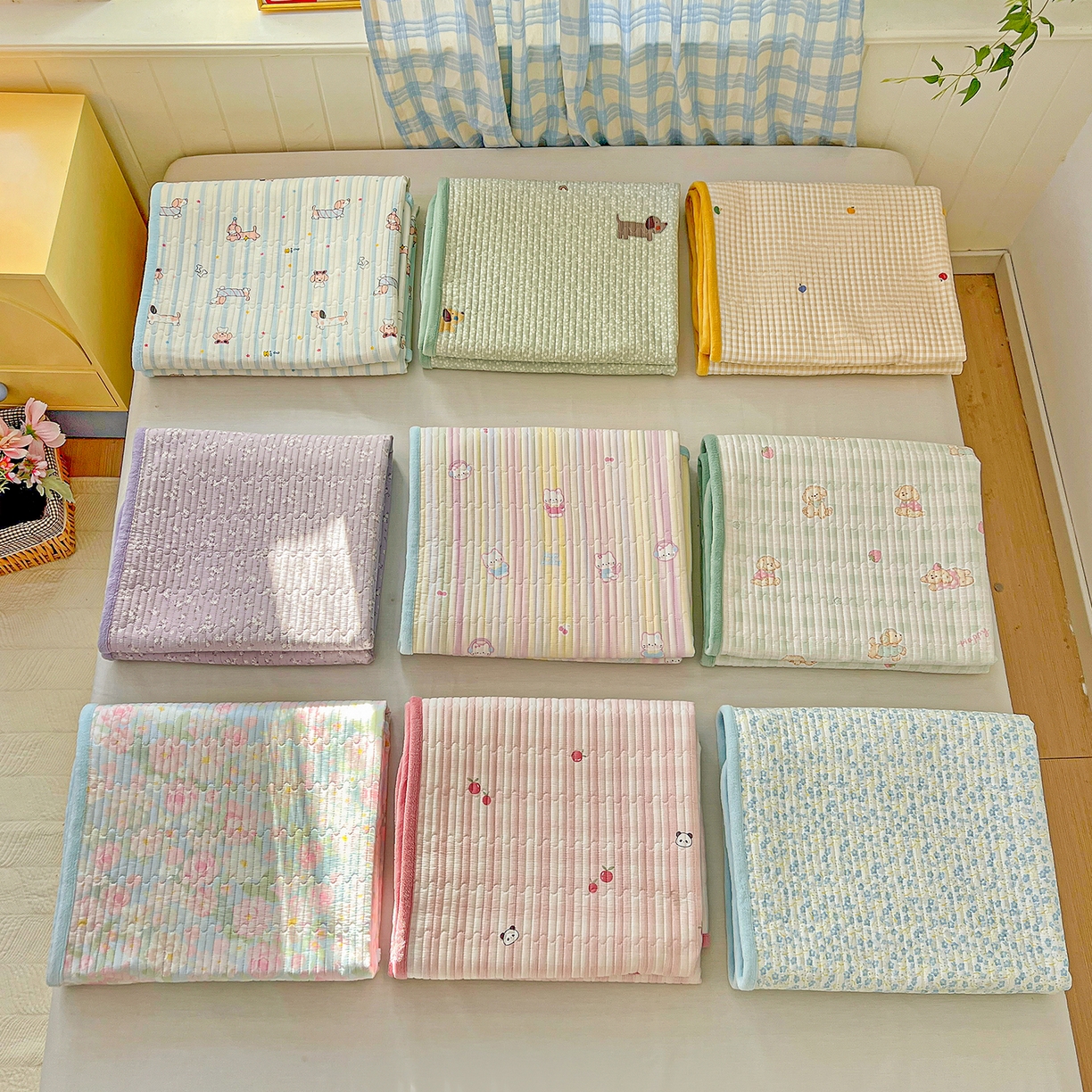 91家纺网 家纺一手货源 找家纺 恒尚居 2025新款纯棉牛奶绒学生床垫 双面两用夹棉床单床垫-秋冬款四季通用-系列一 组合图仅供参考