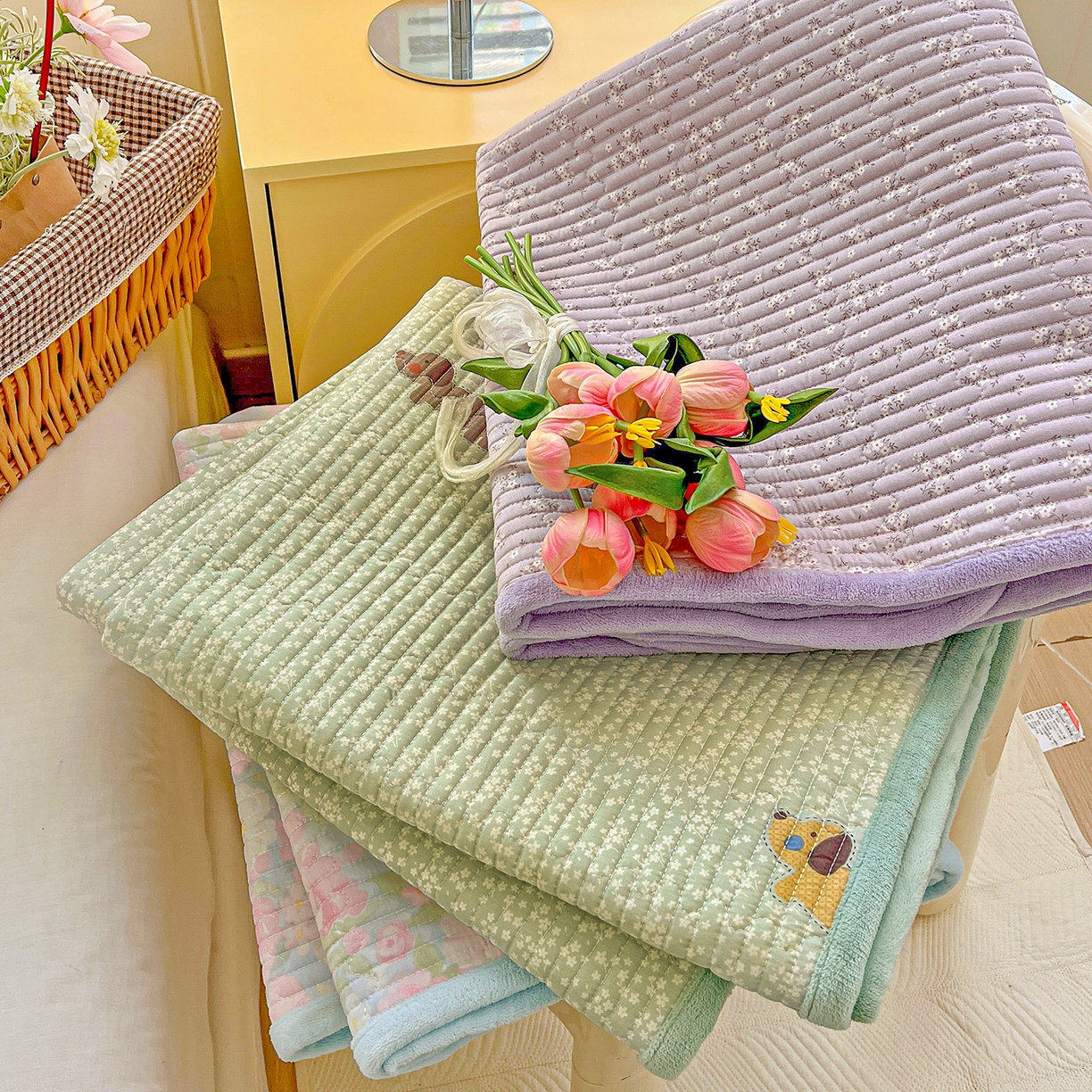 91家纺网 家纺一手货源 找家纺 恒尚居 2025新款纯棉牛奶绒学生床垫 双面两用夹棉床单床垫-秋冬款四季通用-系列一 组合图仅供参考