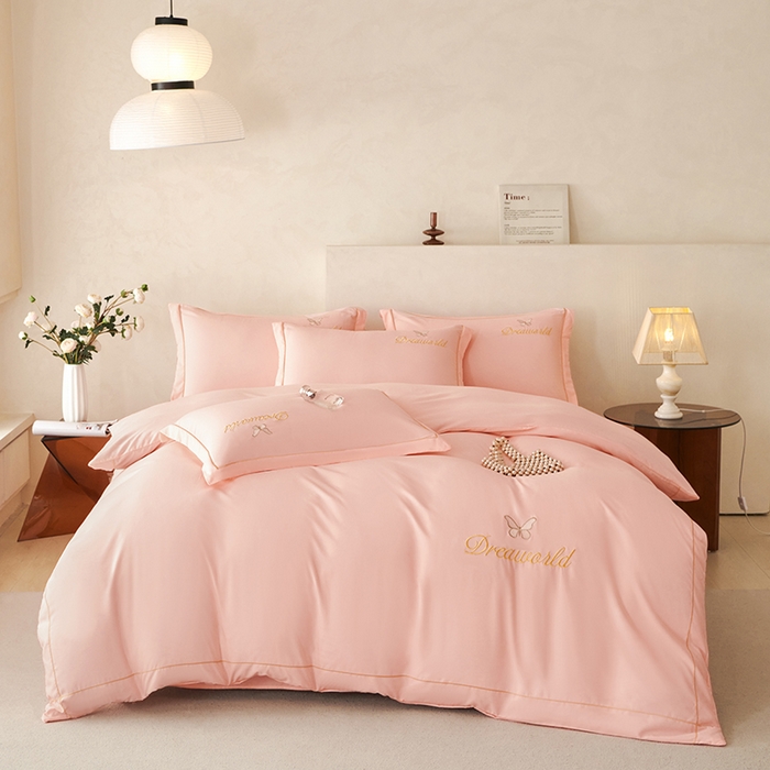 91家纺网 家纺一手货源 找家纺 （总）纽维斯 2025新款水洗棉云朵棉刺绣宽边绣花磨毛四件套-小晴天系列