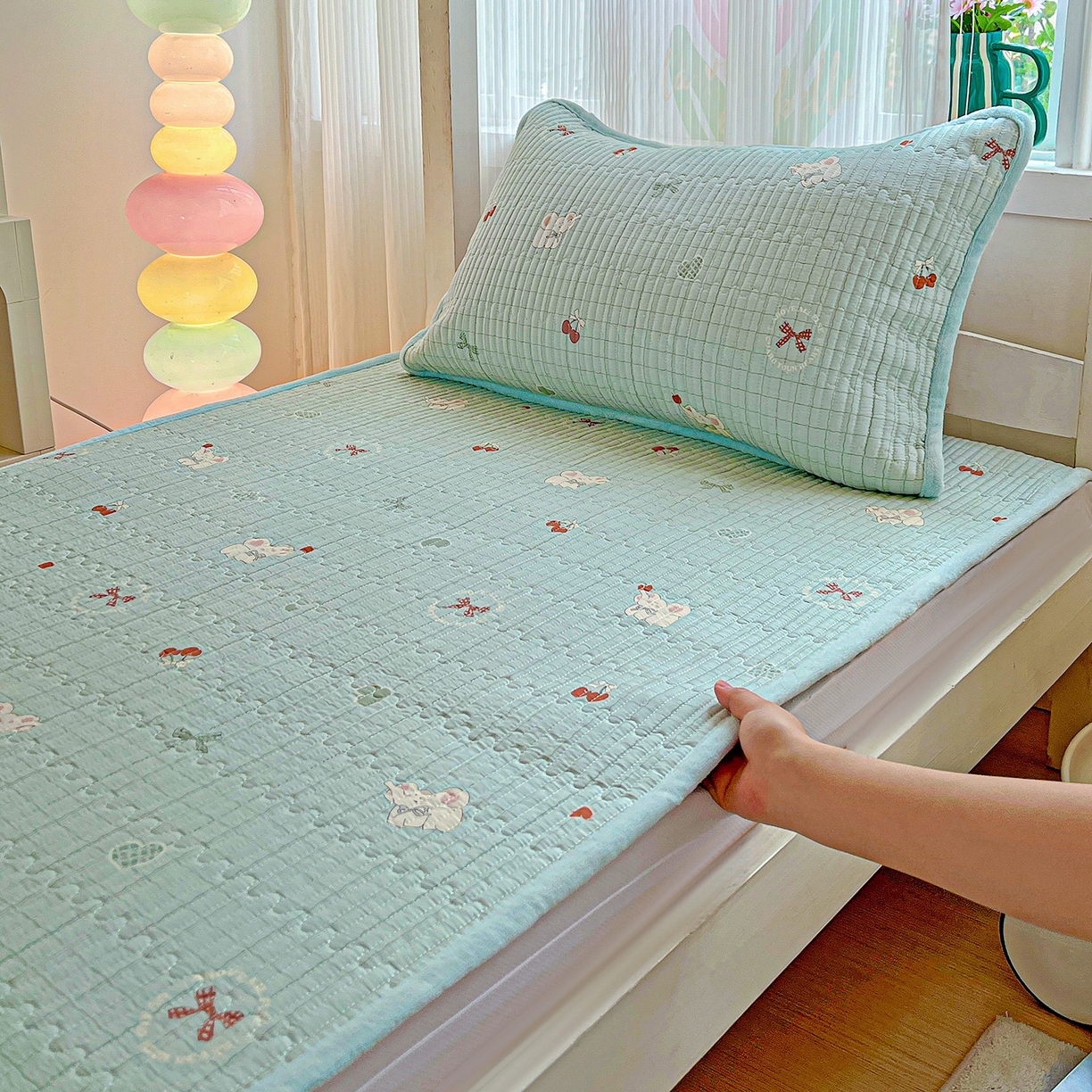 91家纺网 家纺一手货源 找家纺 恒尚居 2025新款纯棉牛奶绒学生床垫 双面两用夹棉床单床垫-秋冬款四季通用-系列一 【蓝象】A纯棉-B牛奶绒