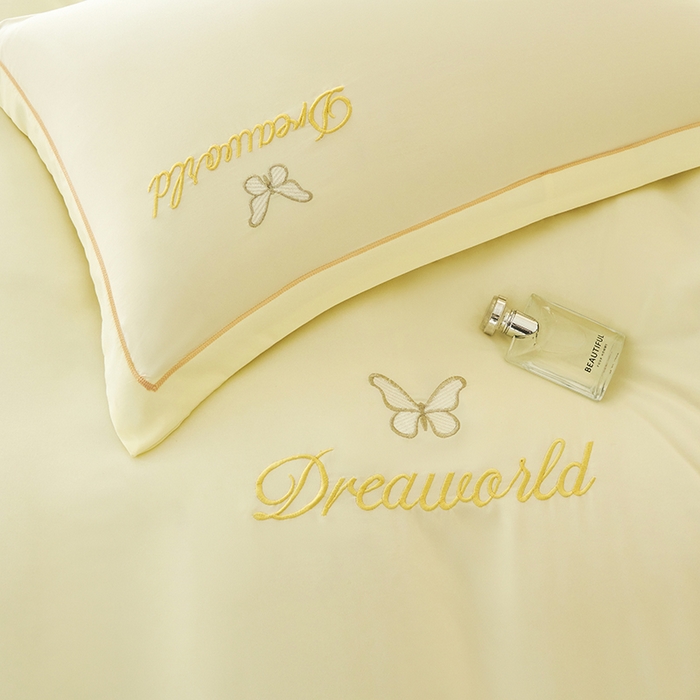 91家纺网 家纺一手货源 找家纺 纽维斯 2025新款水洗棉云朵棉刺绣宽边绣花磨毛四件套-小晴天系列 小晴天-芝士黄