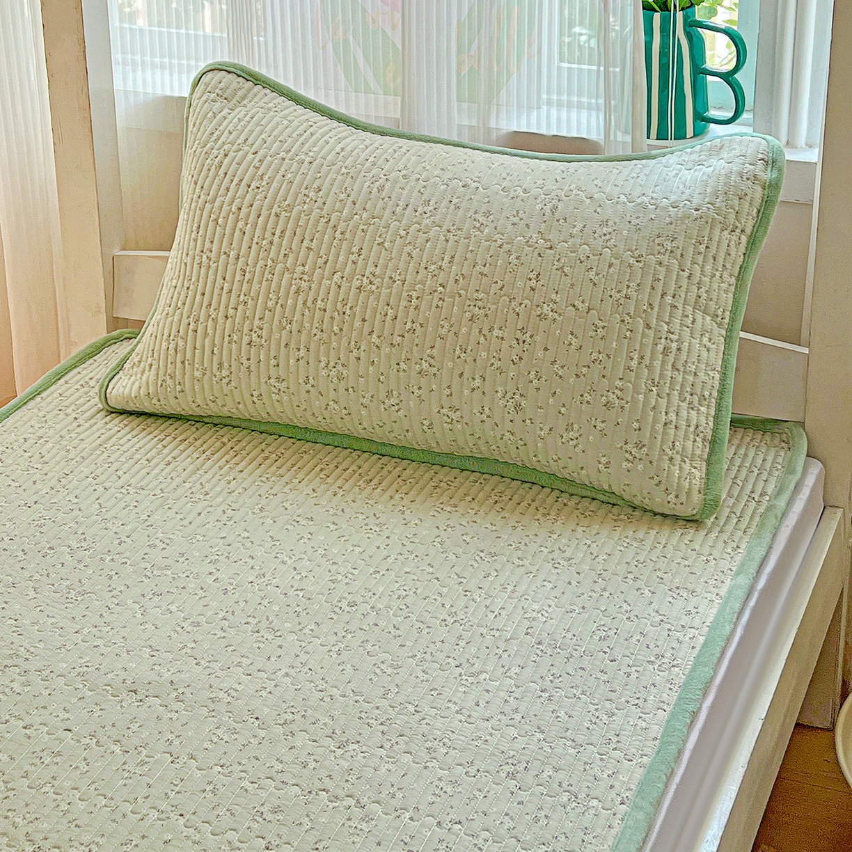 91家纺网 家纺一手货源 找家纺 恒尚居 2025新款纯棉牛奶绒学生床垫 双面两用夹棉床单床垫-秋冬款四季通用-系列一 【如画】A纯棉-B牛奶绒