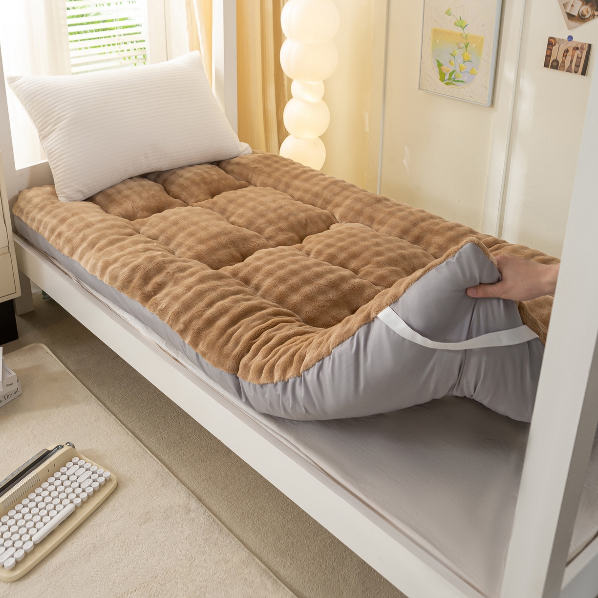 91家纺网 家纺一手货源 找家纺 （总）缦纱 2025新款高克重牛奶兔毛绒学生床垫