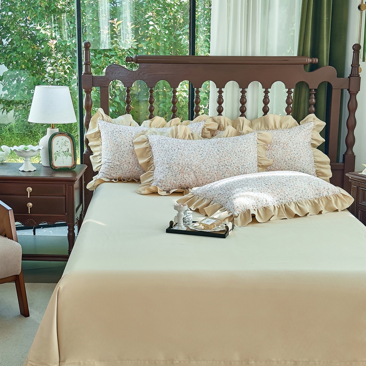 91家纺网 家纺一手货源 找家纺 未来家居 2025秋冬新款全棉法式花边款磨毛四件套 浪漫人生-米