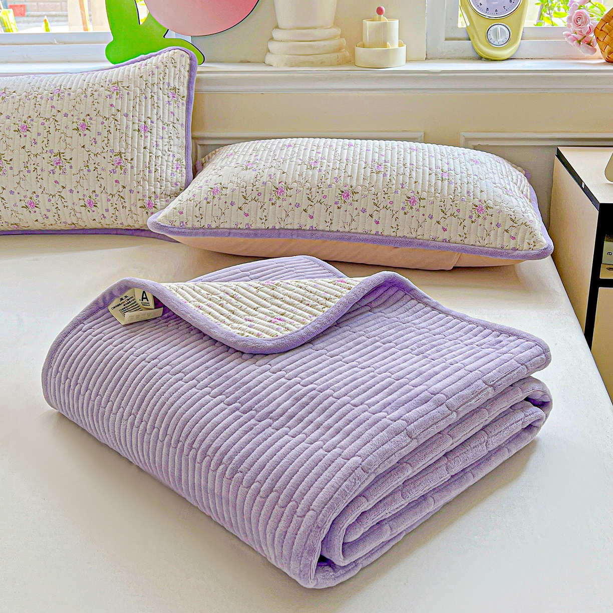 91家纺网 家纺一手货源 找家纺 恒尚居 2025新款纯棉牛奶绒学生床垫 双面两用夹棉床单床垫-秋冬款四季通用-系列一 【熏衣紫】A纯棉-B牛奶绒