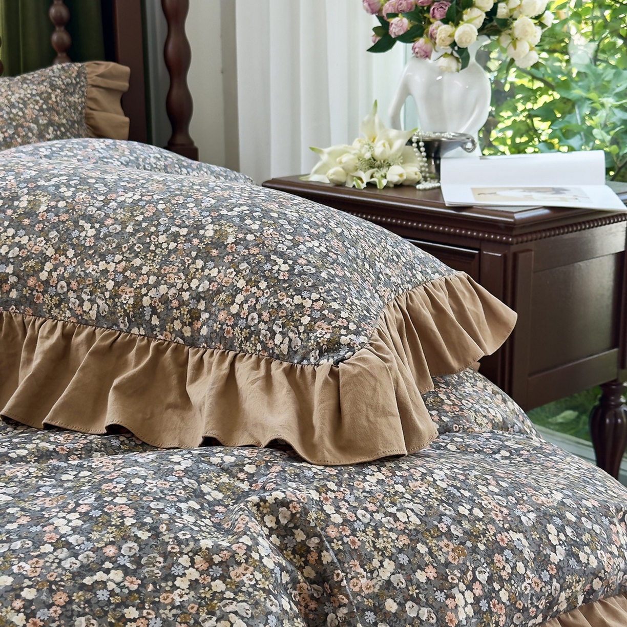 91家纺网 家纺一手货源 找家纺 未来家居 2025秋冬新款全棉法式花边款磨毛四件套 珍妮-咖