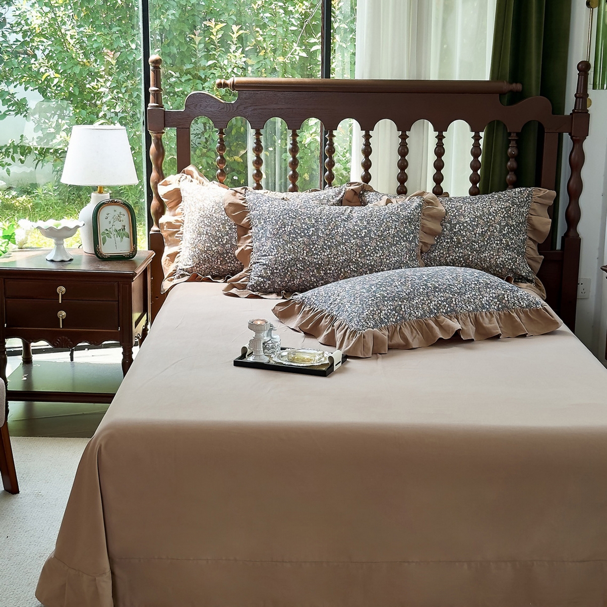 91家纺网 家纺一手货源 找家纺 未来家居 2025秋冬新款全棉法式花边款磨毛四件套 珍妮-咖