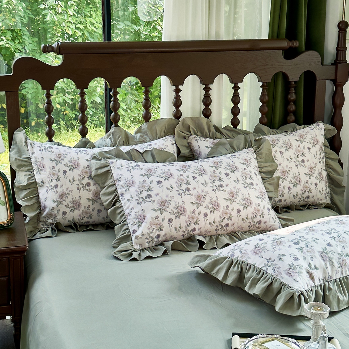 91家纺网 家纺一手货源 找家纺 未来家居 2025秋冬新款全棉法式花边款磨毛四件套 紫缦