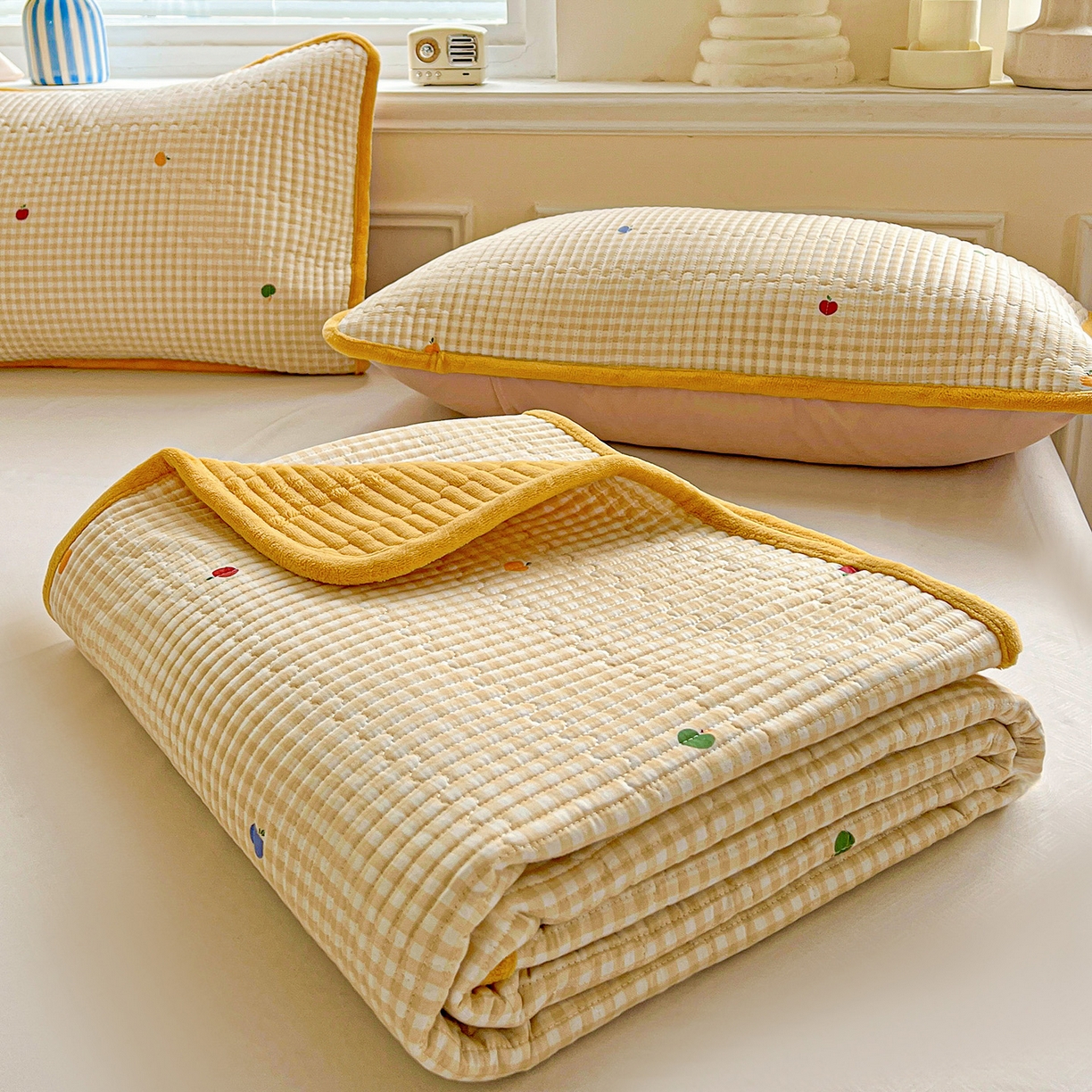 91家纺网 家纺一手货源 找家纺 恒尚居 2025新款纯棉牛奶绒学生床垫 双面两用夹棉床单床垫-秋冬款四季通用-系列一 【雨果】A纯棉-B牛奶绒