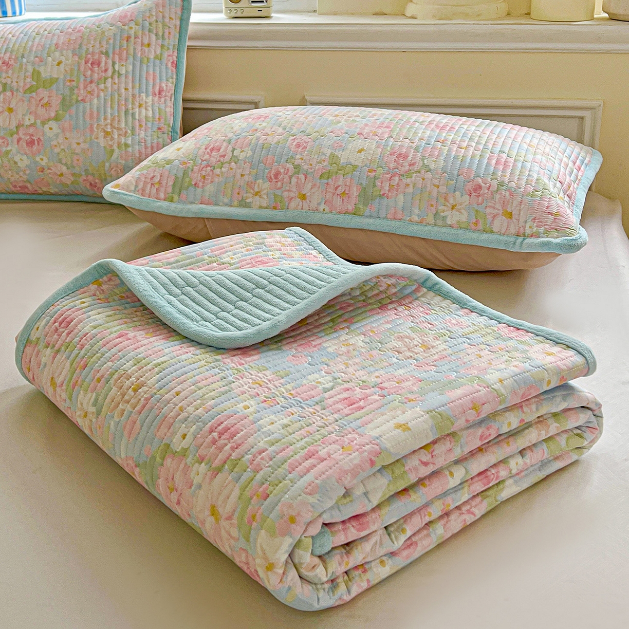 91家纺网 家纺一手货源 找家纺 恒尚居 2025新款纯棉牛奶绒学生床垫 双面两用夹棉床单床垫-秋冬款四季通用-系列一 【梦幻】A纯棉-B牛奶绒