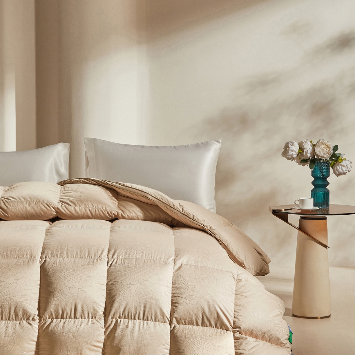 91家纺网 家纺一手货源 找家纺 织梦人羽绒工厂店 2025新款高蓬松羽绒被95鹅绒大牌同款花型-高精密提花系列 高精密提花-蒙娜丽莎金