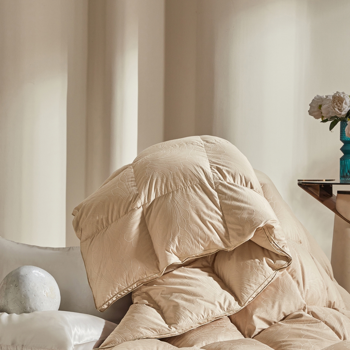 91家纺网 家纺一手货源 找家纺 织梦人羽绒工厂店 2025新款高蓬松羽绒被95鹅绒大牌同款花型-高精密提花系列 高精密提花-蒙娜丽莎金