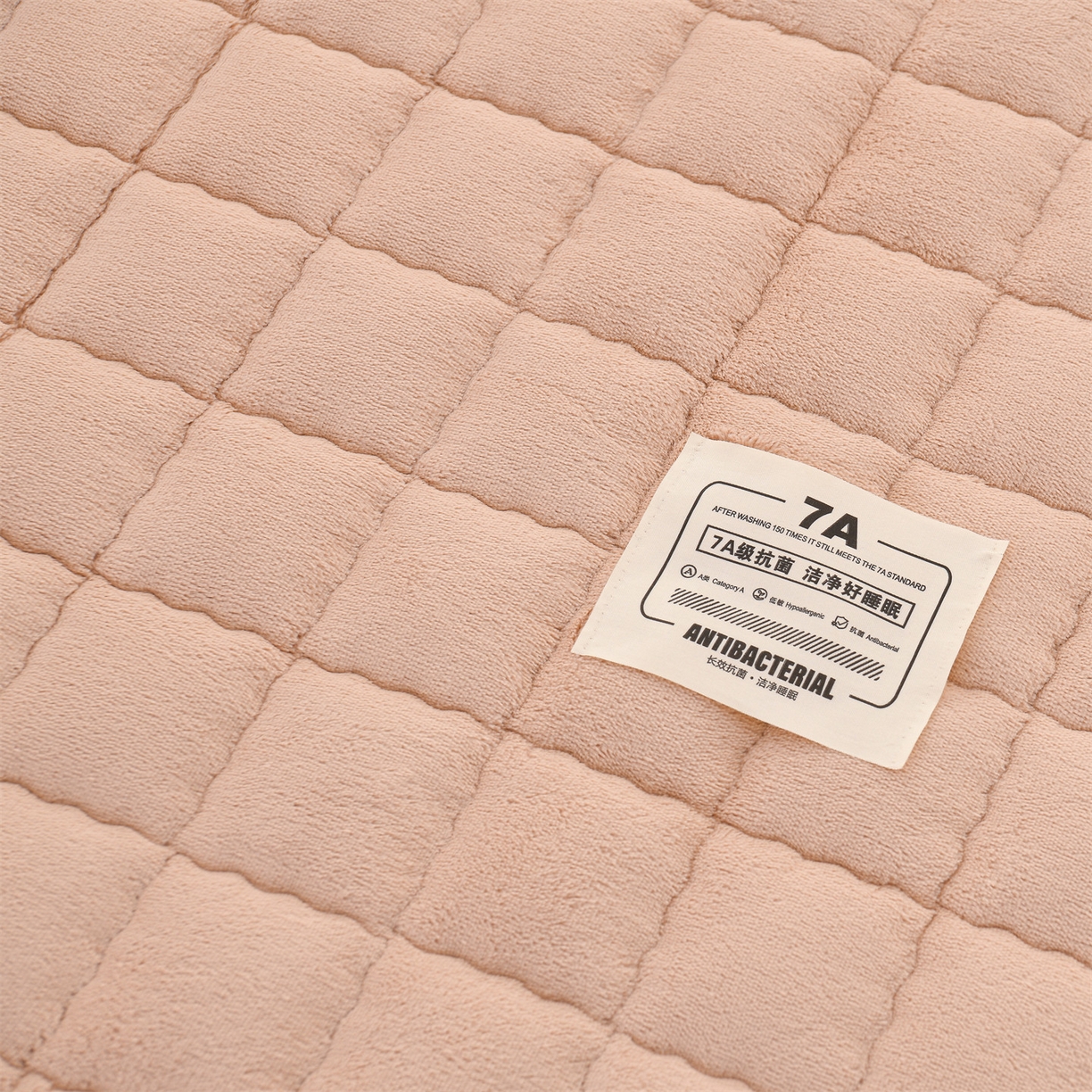 91家纺网 家纺一手货源 找家纺 欧邦 2025新款加厚臻棉绒半消光牛奶绒床垫床褥学生榻榻米薄垫子 和煦春风-米驼