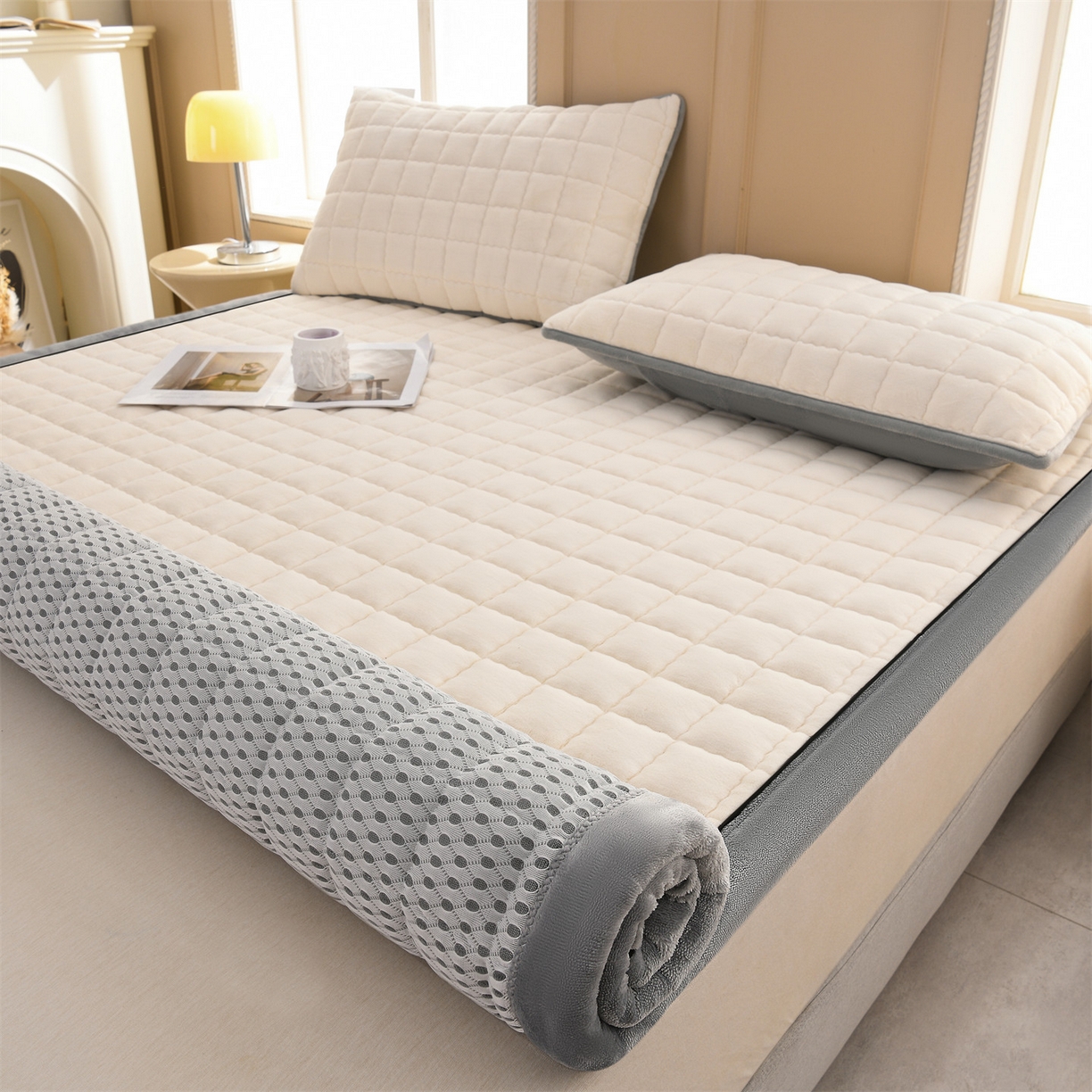 91家纺网 家纺一手货源 找家纺 欧邦 2025新款加厚臻棉绒半消光牛奶绒床垫床褥学生榻榻米薄垫子 和煦春风-杏仁米