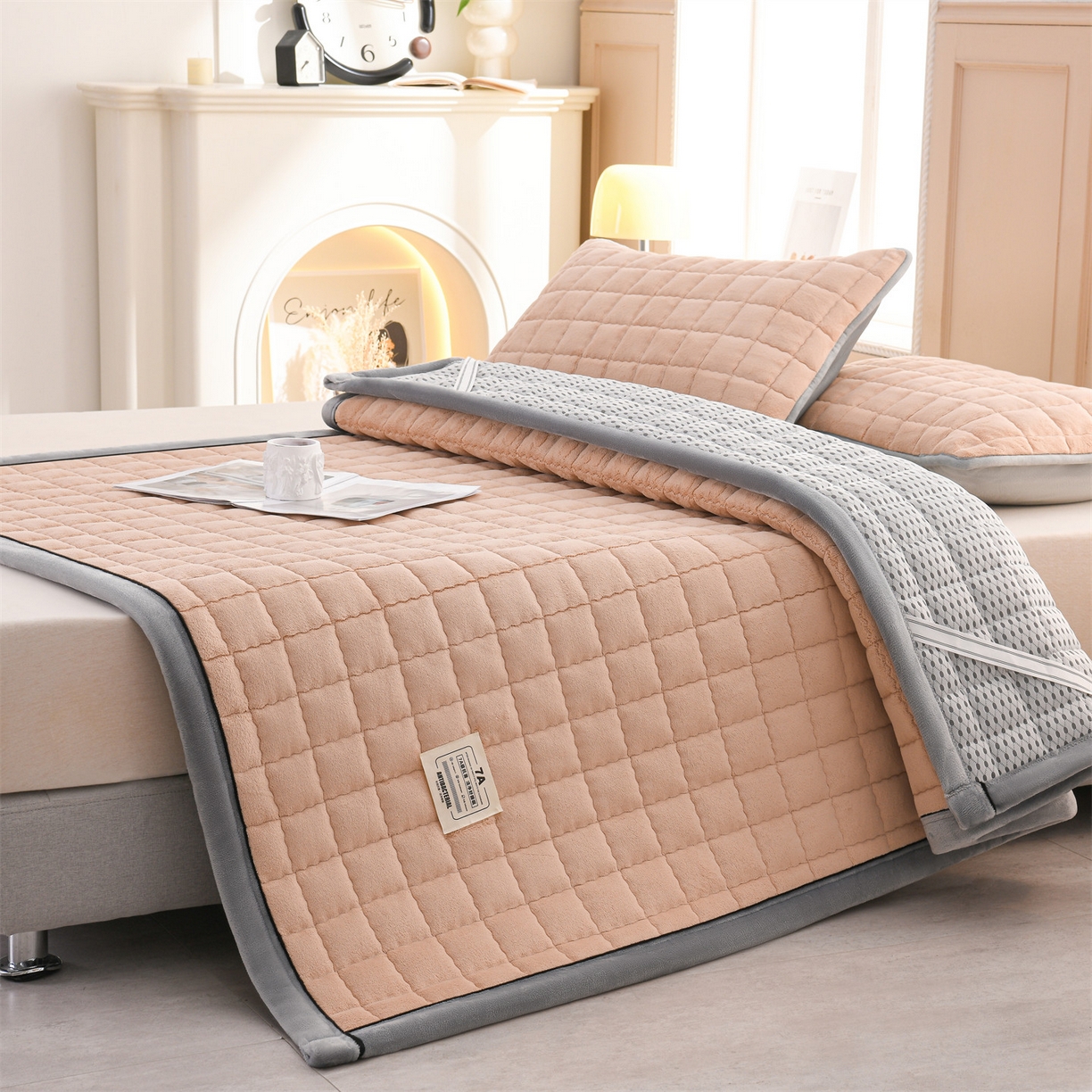 91家纺网 家纺一手货源 找家纺 （总）欧邦 2025新款加厚臻棉绒半消光牛奶绒床垫床褥学生榻榻米薄垫子