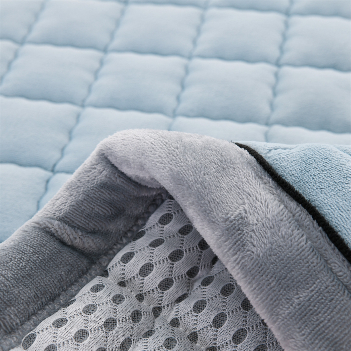 91家纺网 家纺一手货源 找家纺 欧邦 2025新款加厚臻棉绒半消光牛奶绒床垫床褥学生榻榻米薄垫子 和煦春风-天缥