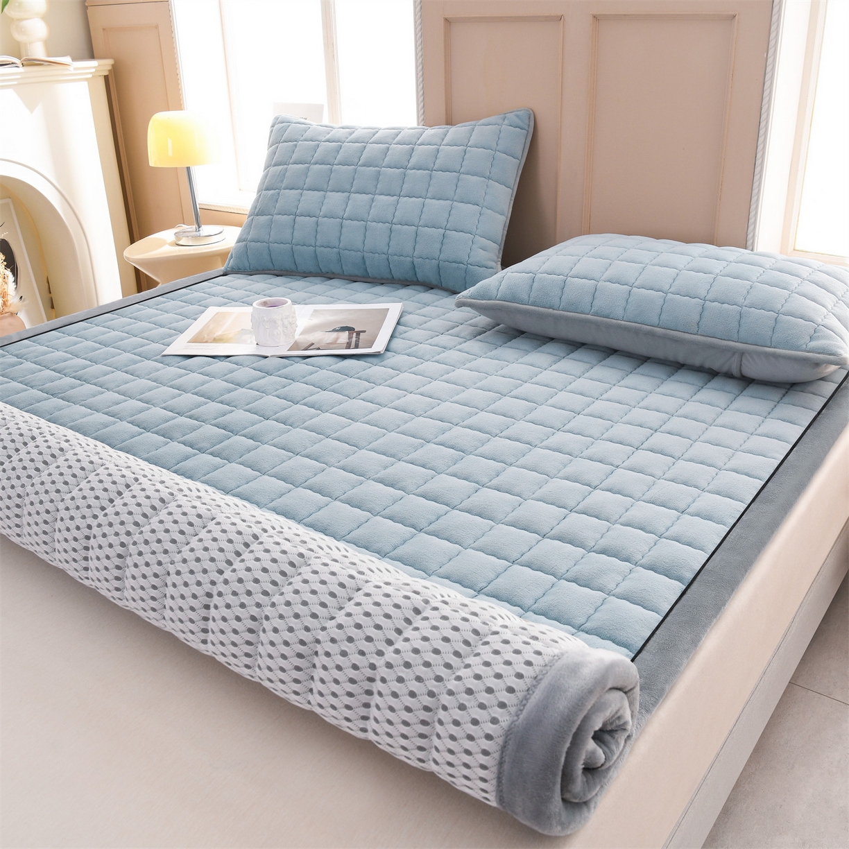 91家纺网 家纺一手货源 找家纺 欧邦 2025新款加厚臻棉绒半消光牛奶绒床垫床褥学生榻榻米薄垫子 和煦春风-天缥