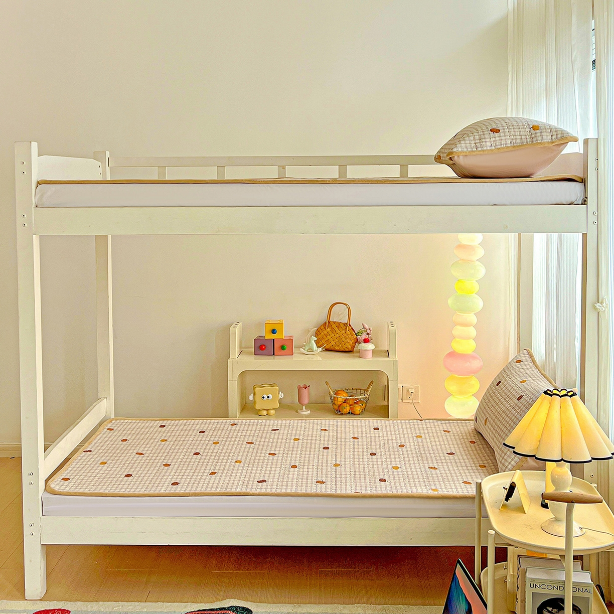 91家纺网 家纺一手货源 找家纺 恒尚居 2025新款纯棉牛奶绒学生床垫 双面两用夹棉床单床垫-秋冬款 四季通用-系列二 【奇趣南瓜】-A纯棉-B牛奶绒