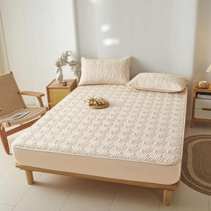 91家纺网 家纺一手货源 找家纺 九亭家纺 2025新款A类防水夹棉床笠 防水款-水波纹-奶咖