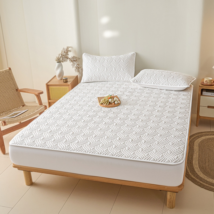 91家纺网 家纺一手货源 找家纺 九亭家纺 2025新款A类防水夹棉床笠 水波纹-白色