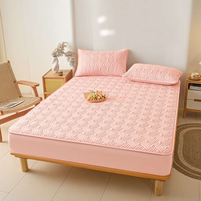 91家纺网 家纺一手货源 找家纺 九亭家纺 2025新款A类防水夹棉床笠 水波纹-豆沙