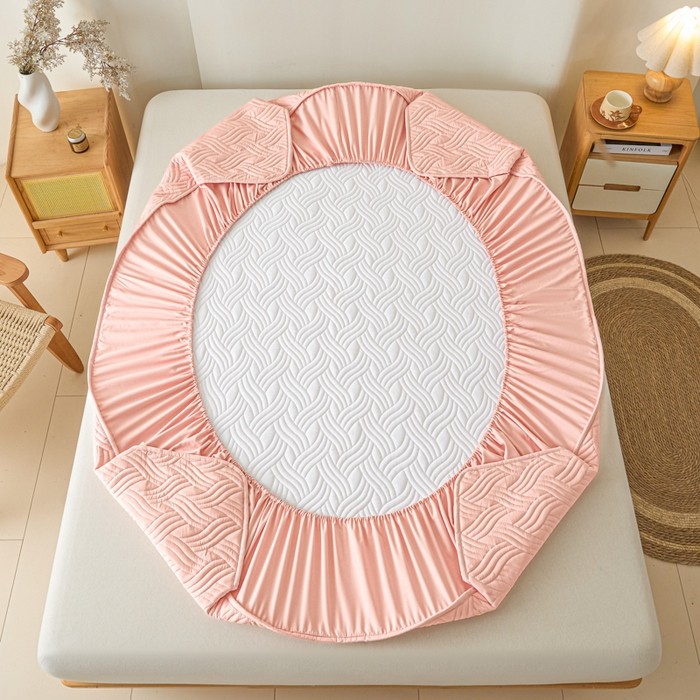 91家纺网 家纺一手货源 找家纺 九亭家纺 2025新款A类防水夹棉床笠 水波纹-豆沙