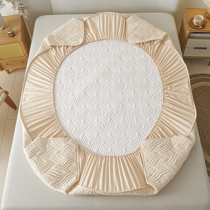 91家纺网 家纺一手货源 找家纺 九亭家纺 2025新款A类防水夹棉床笠 水波纹-奶咖