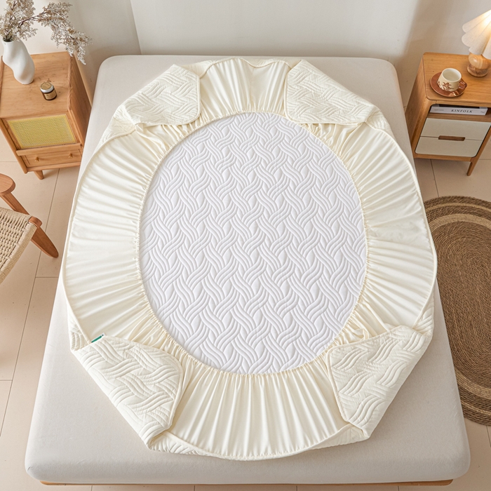 91家纺网 家纺一手货源 找家纺 九亭家纺 2025新款A类防水夹棉床笠 水波纹-云朵白