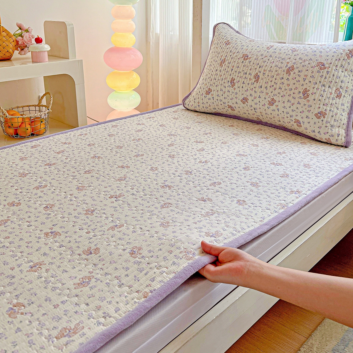 91家纺网 家纺一手货源 找家纺 恒尚居 2025新款纯棉牛奶绒学生床垫 双面两用夹棉床单床垫-秋冬款 四季通用-系列二 【清茶小熊】-A纯棉-B牛奶绒