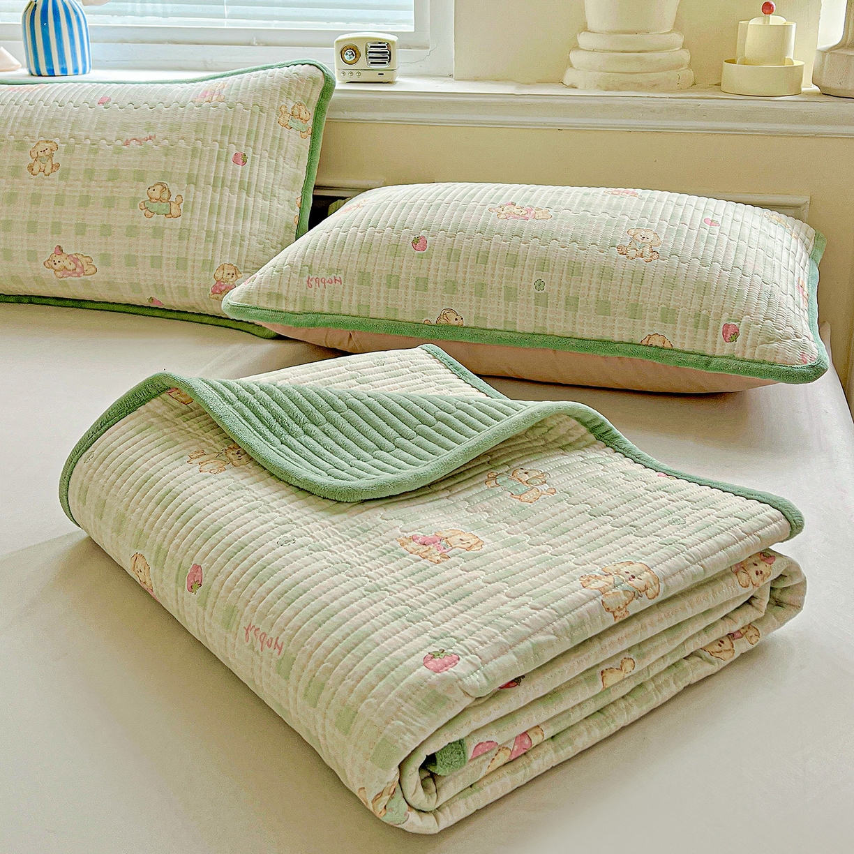 91家纺网 家纺一手货源 找家纺 恒尚居 2025新款纯棉牛奶绒学生床垫 双面两用夹棉床单床垫-秋冬款 四季通用-系列二 【甜心旺旺】-A纯棉-B牛奶绒