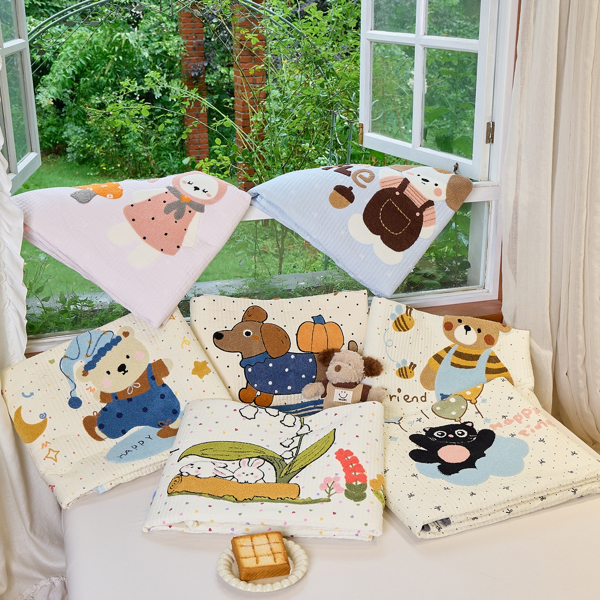 鑫喜莱家纺 2025新款云朵棉毛巾绣床盖三件套 包装展示+组合图