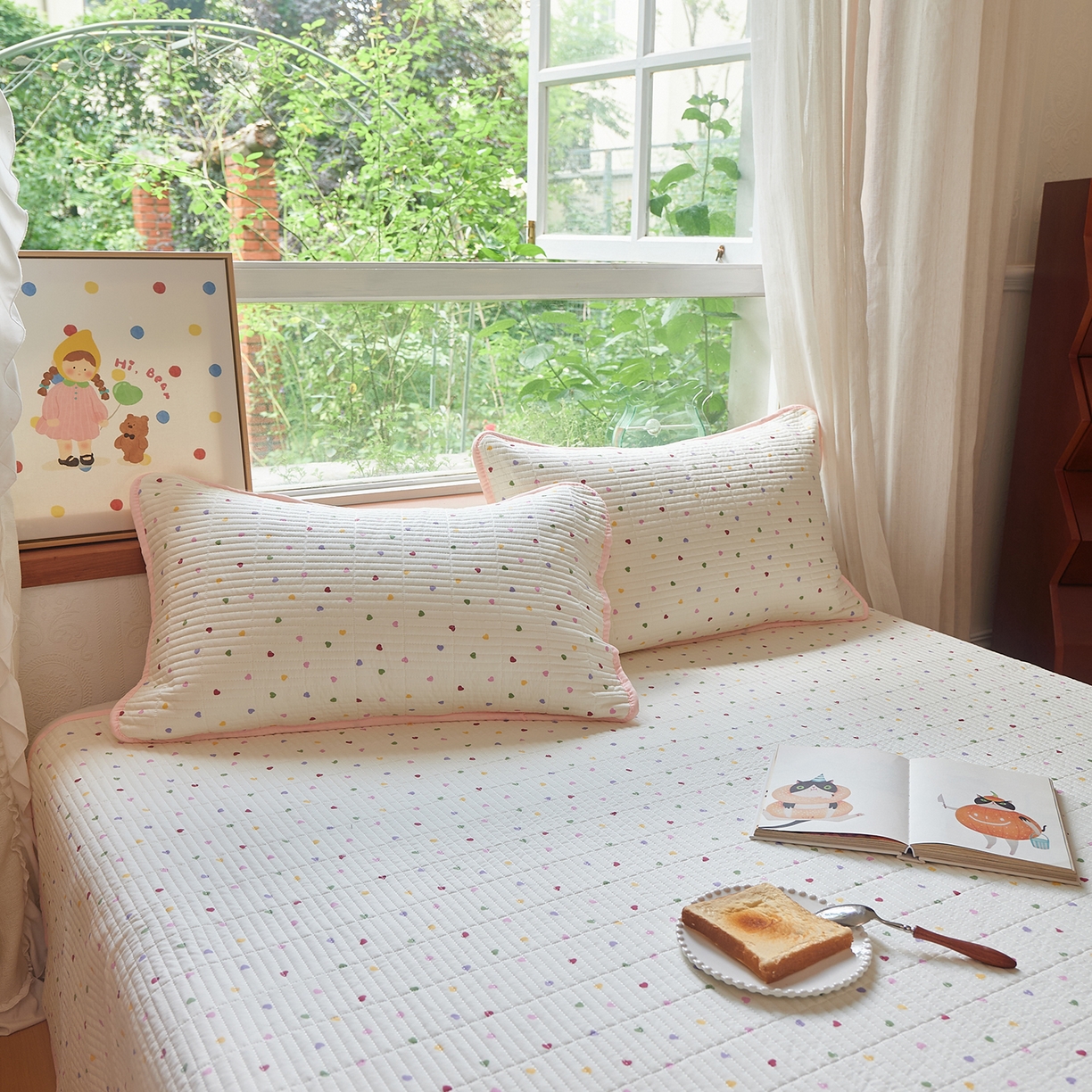 91家纺网 家纺一手货源 找家纺 鑫喜莱家纺 2025新款云朵棉毛巾绣床盖三件套 铃兰兔