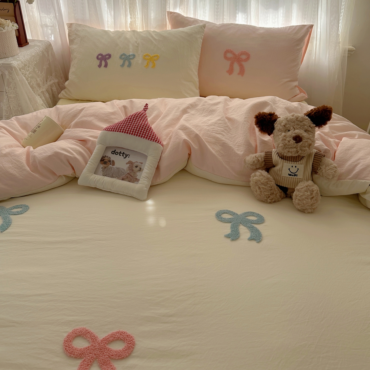 91家纺网 家纺一手货源 找家纺 顾里家纺 2025新款韩系蝴蝶结云朵棉毛巾绣套件四件套-少女梦想 少女梦想（米）