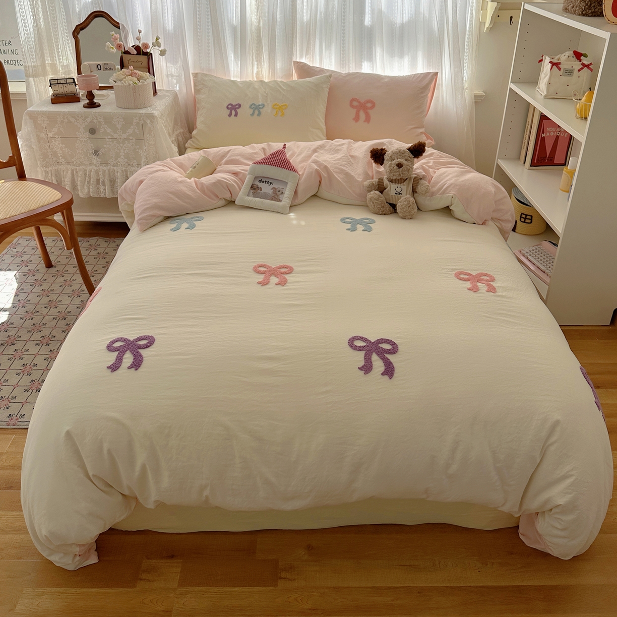 91家纺网 家纺一手货源 找家纺 顾里家纺 2025新款韩系蝴蝶结云朵棉毛巾绣套件四件套-少女梦想 少女梦想（米）