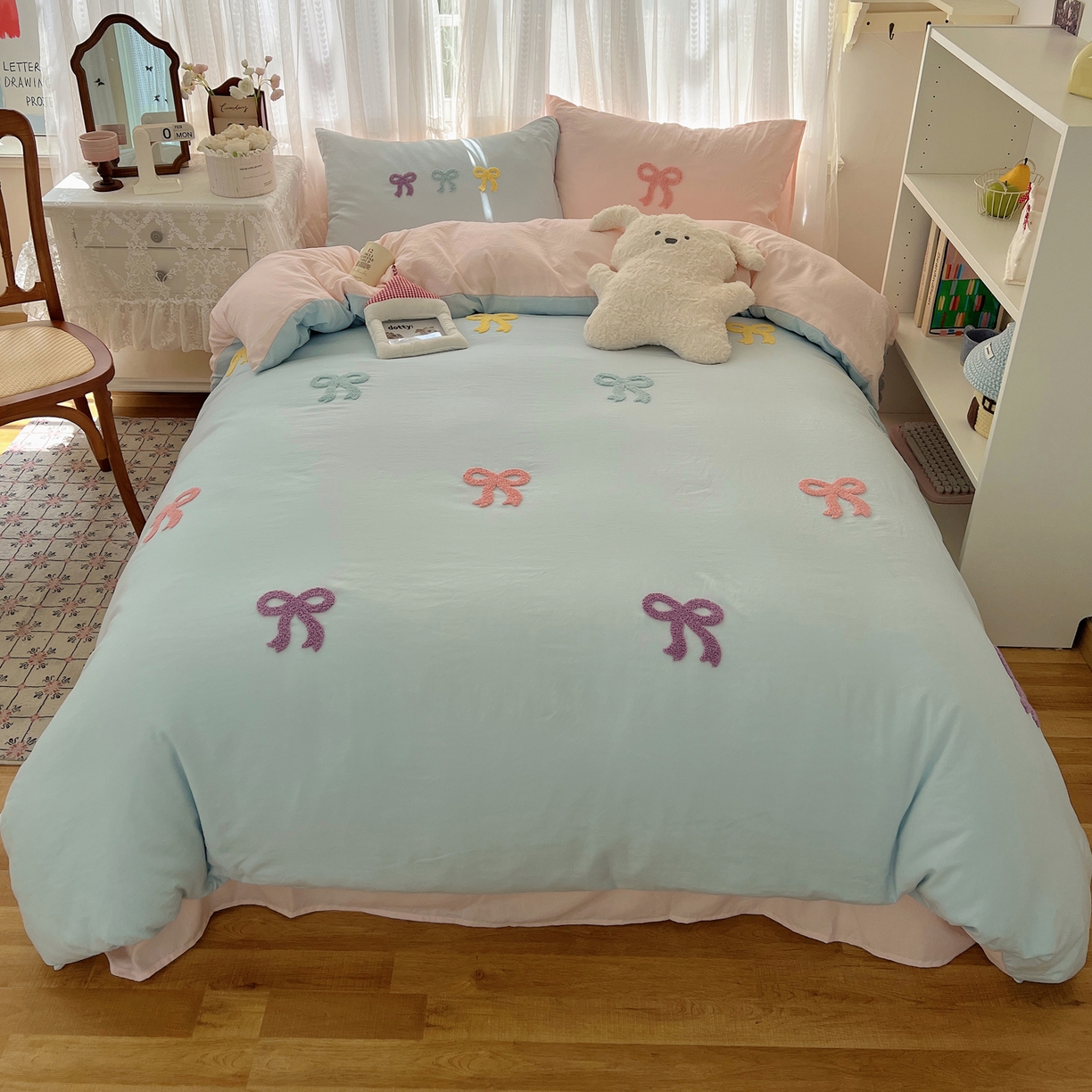 91家纺网 家纺一手货源 找家纺 顾里家纺 2025新款韩系蝴蝶结云朵棉毛巾绣套件四件套-少女梦想 少女梦想（蓝）