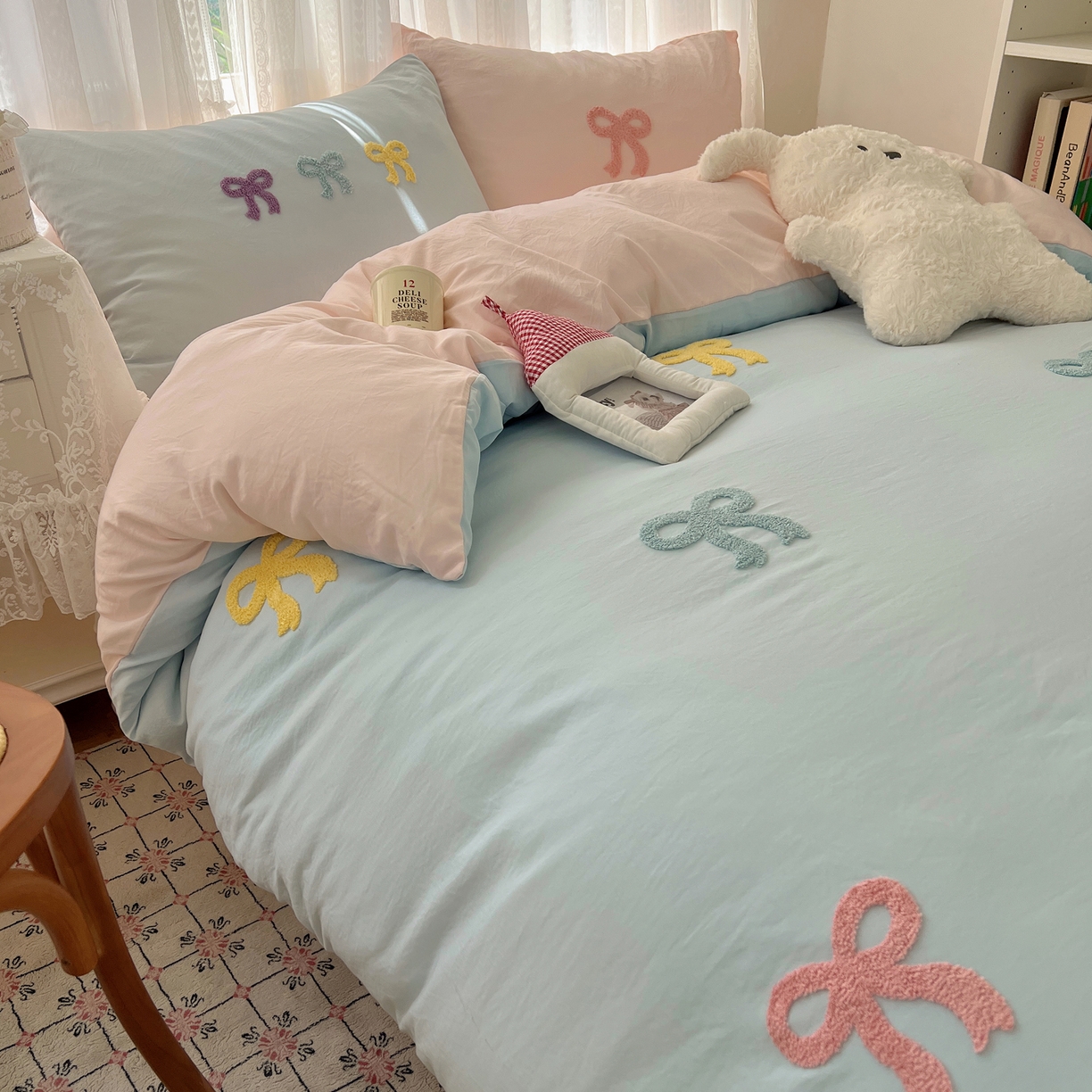 91家纺网 家纺一手货源 找家纺 顾里家纺 2025新款韩系蝴蝶结云朵棉毛巾绣套件四件套-少女梦想 少女梦想（蓝）