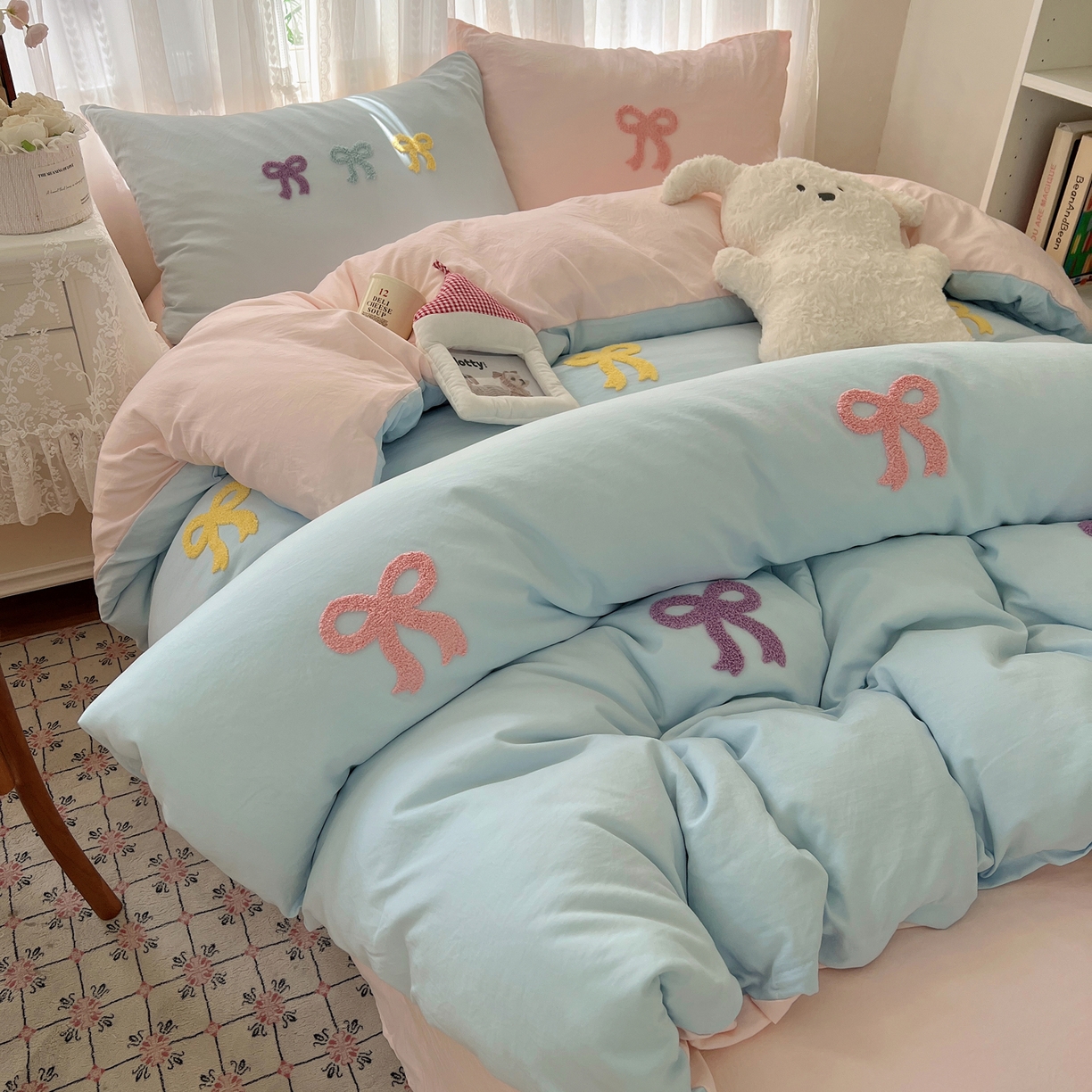 91家纺网 家纺一手货源 找家纺 顾里家纺 2025新款韩系蝴蝶结云朵棉毛巾绣套件四件套-少女梦想 少女梦想（蓝）